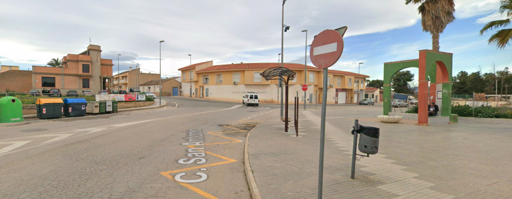 ¿Faltan papeleras en La Aljorra?