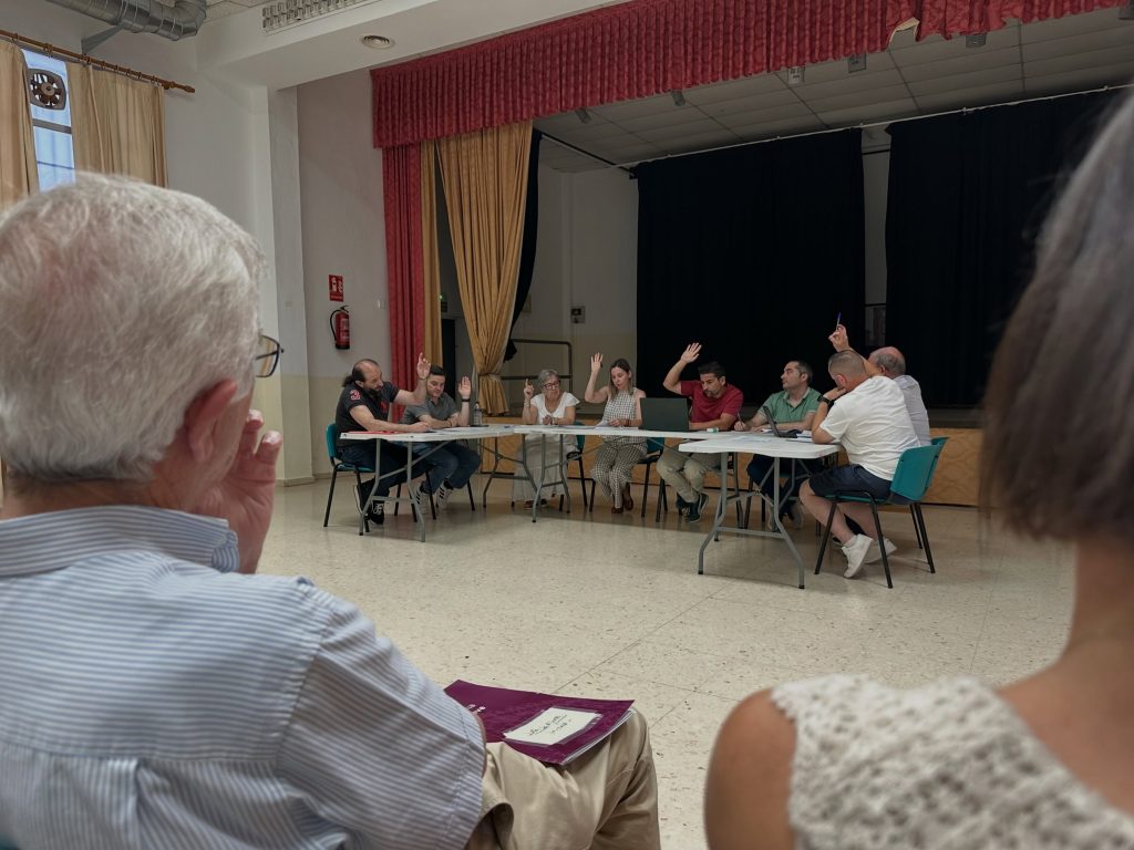 La AAVV de La Aljorra pregunta en el pleno